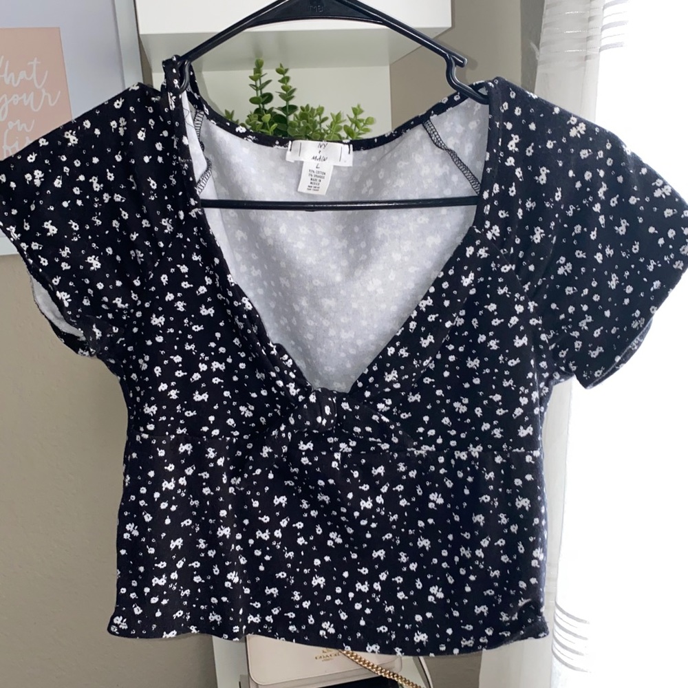 black floral crop top